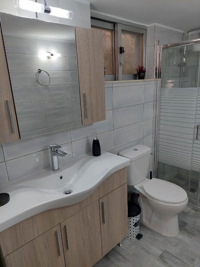 Karma'S Home By Dimitropoulos Thermopilon Street Aigio Extérieur photo